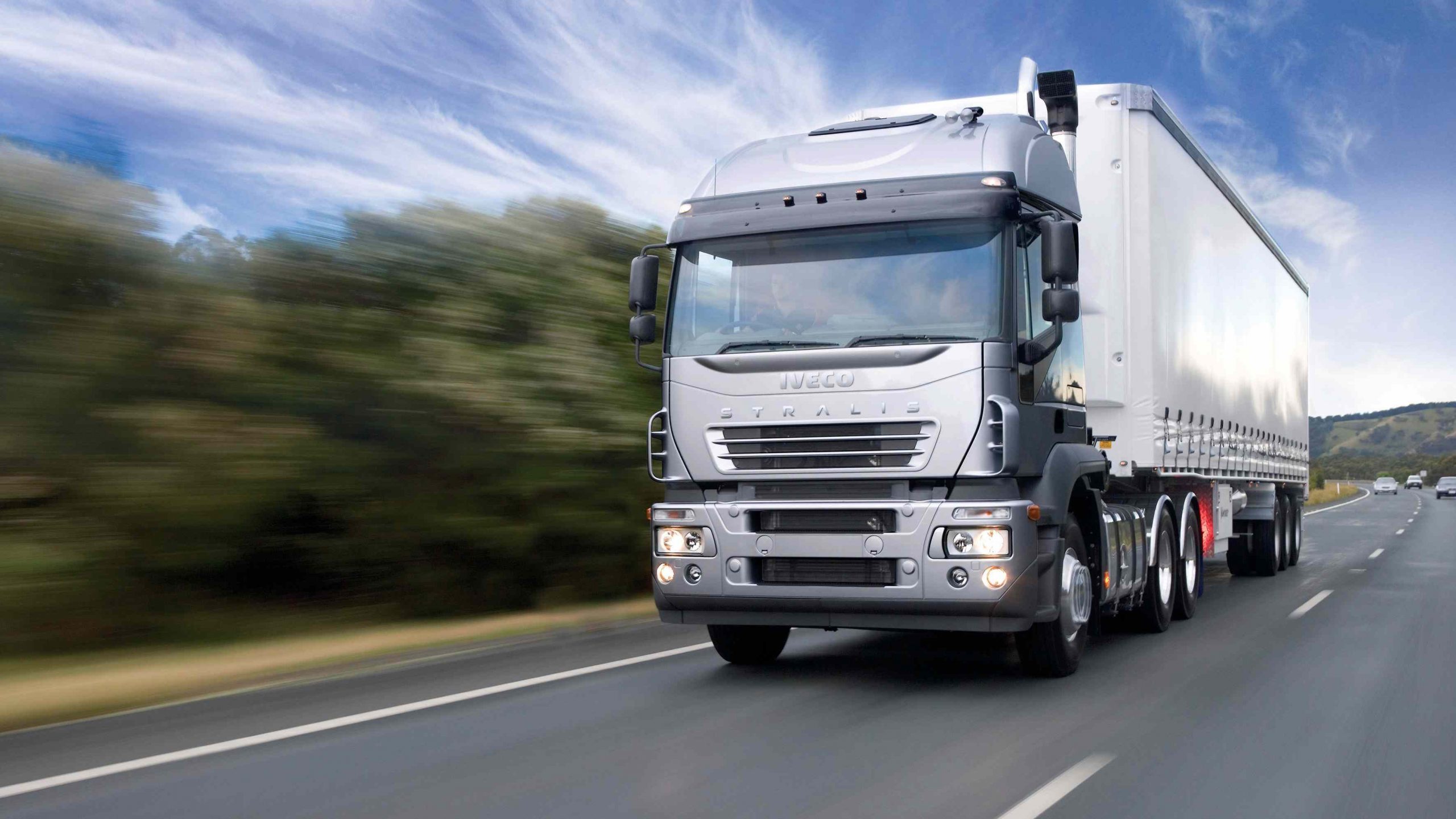 Advantages and Disadvantages of Road Transport Logistics