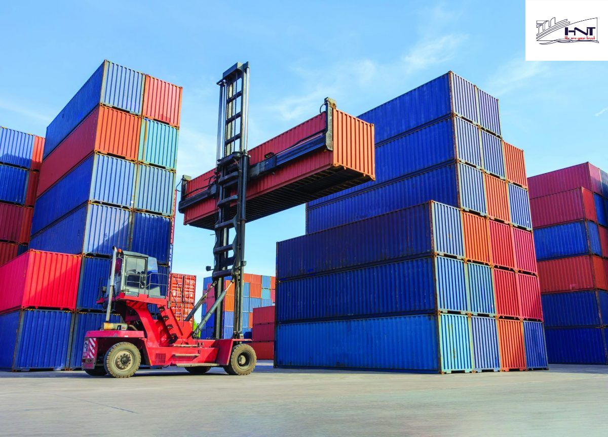 Phí vận chuyển container Phí vận chuyển container