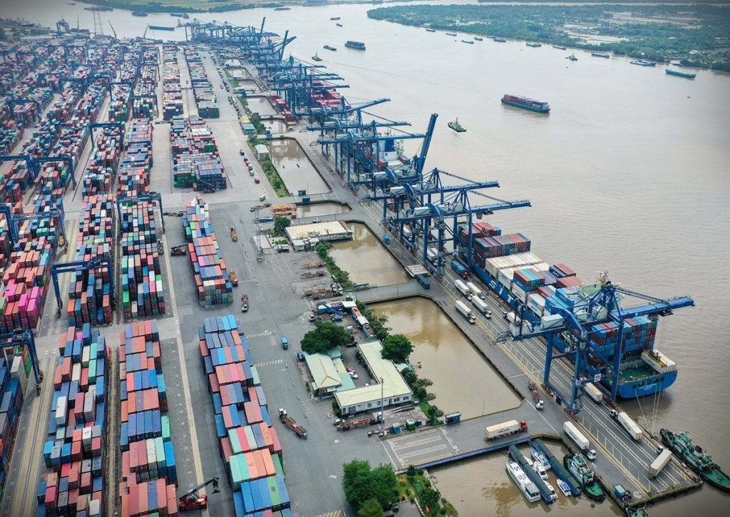 Xuất Khẩu Hàng Hóa: Đòn Bẩy Tăng Trưởng Kinh Tế